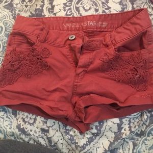 Reddish shorts with lace